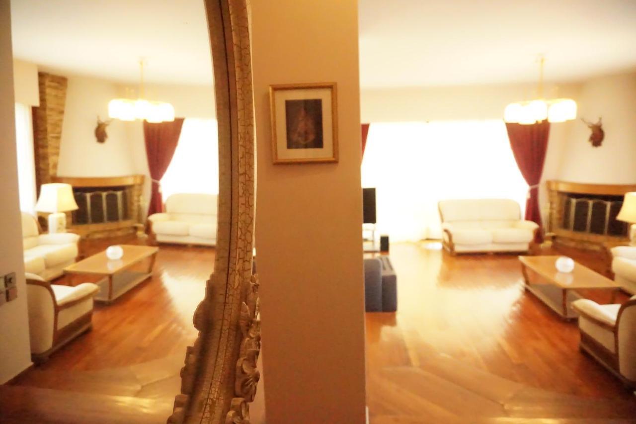 Luxury Athenian Riviera Apartment 135 Sqm At Voula ภายนอก รูปภาพ